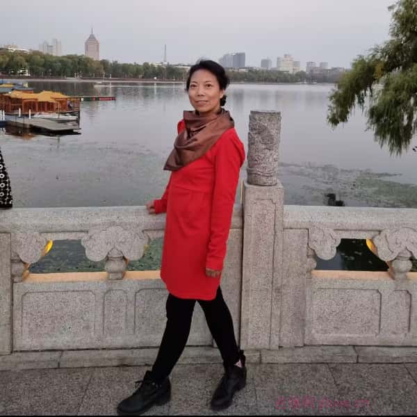 吉林51岁单身美女真诚找对象-吉州征婚相亲网