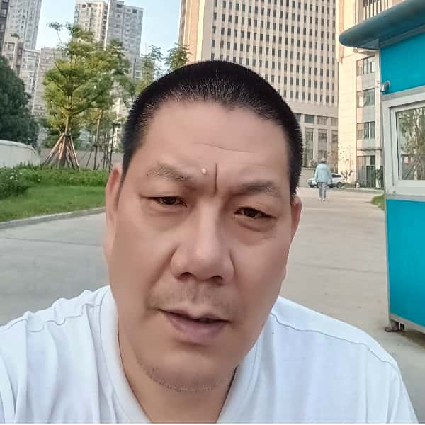 湖北45岁单身帅哥真诚找对象-吉州征婚相亲网