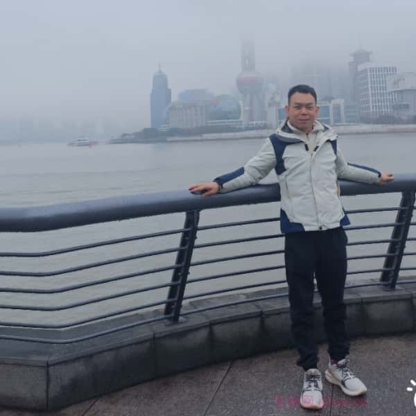 重庆37岁单身帅哥真诚找对象-吉州征婚相亲网